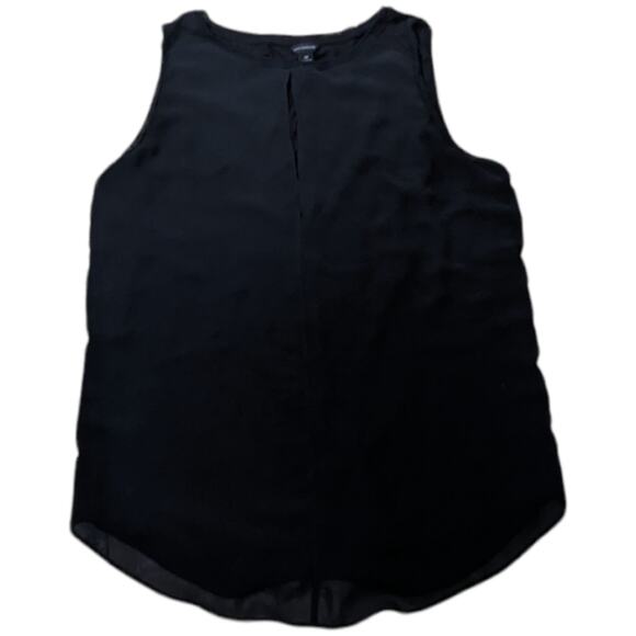 Ann Taylor black keyhole tank - Picture 1 of 5